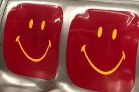 娱乐圈吃瓜文案搞笑,笑料百出，揭秘明星们的“欢乐喜剧人”